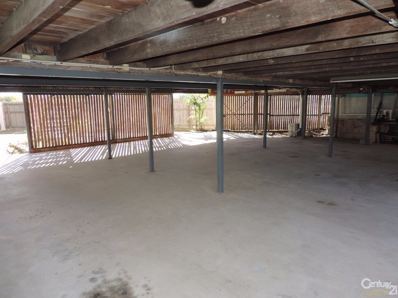 8 FIFTEENTH AVENUE, Railway Estate QLD 4810