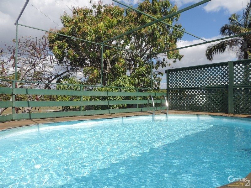 8 FIFTEENTH AVENUE, Railway Estate QLD 4810