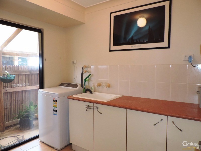 40 GREENWOOD DRIVE, Kirwan QLD 4817