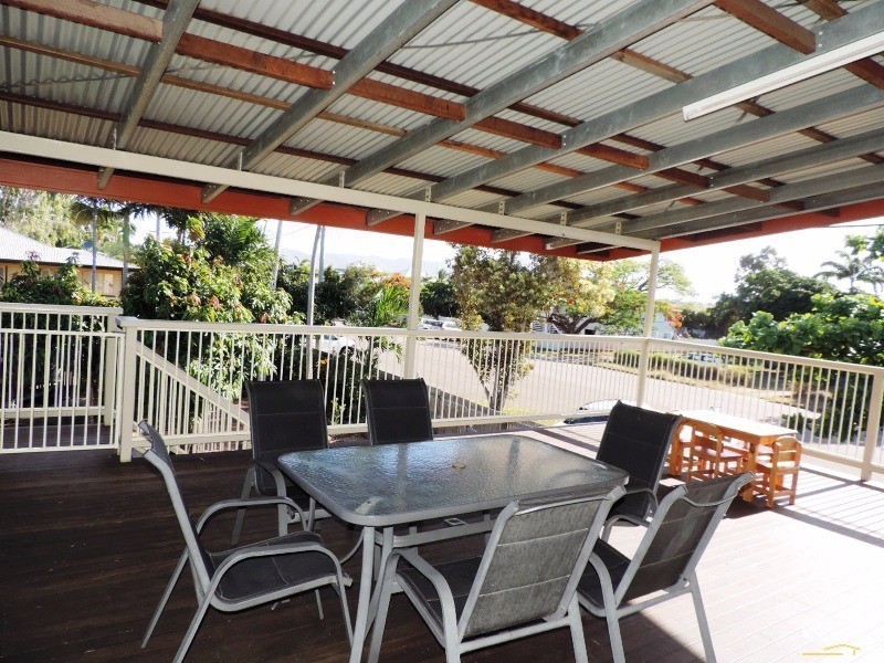 240 BOUNDARY STREET, South Townsville QLD 4810