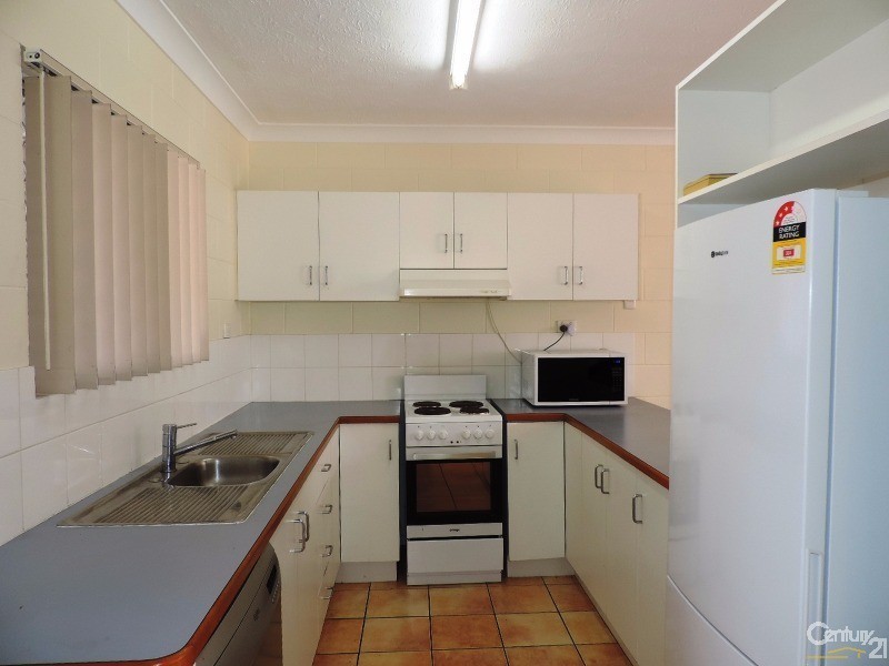 2/67 ROSE STREET, North Ward QLD 4810