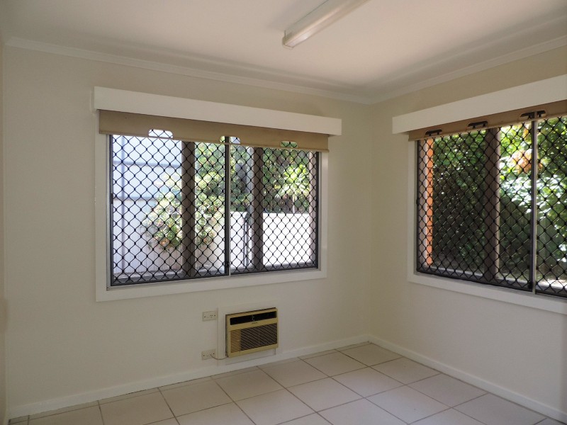 48 DYER STREET, Pallarenda QLD 4810