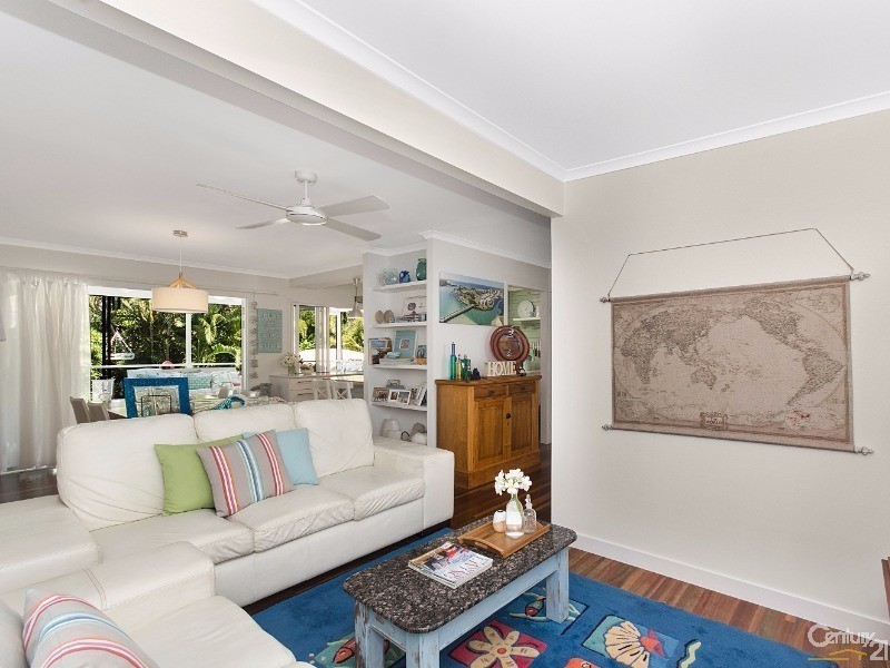 4 WACKETT STREET, Pallarenda QLD 4810