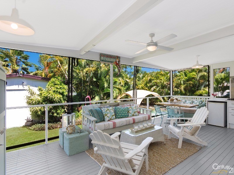 4 WACKETT STREET, Pallarenda QLD 4810