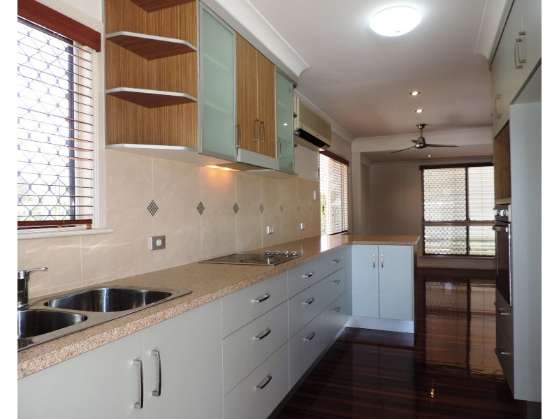 9 CAROLINE STREET, Aitkenvale QLD 4814