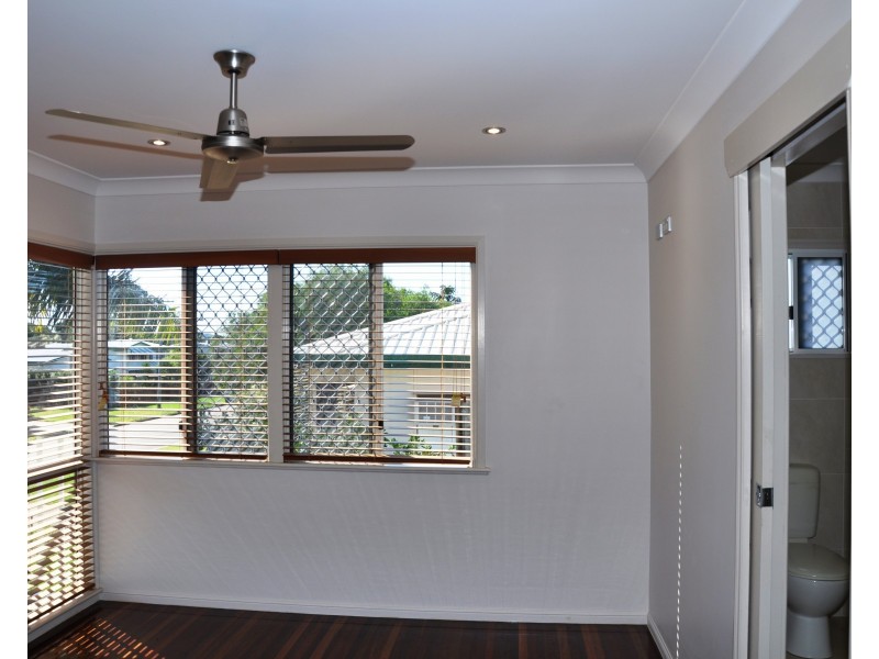 9 CAROLINE STREET, Aitkenvale QLD 4814