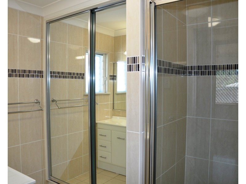 9 CAROLINE STREET, Aitkenvale QLD 4814