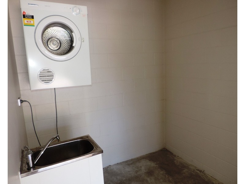 9 CAROLINE STREET, Aitkenvale QLD 4814