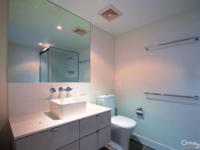 19/38 MOOREHEAD STREET, South Townsville QLD 4810