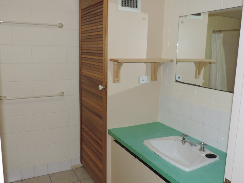 5/16 OLD COMMON ROAD, Belgian Gardens QLD 4810