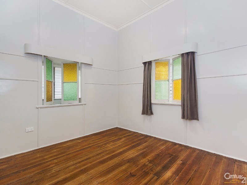 17 NORTH STREET, West End QLD 4810