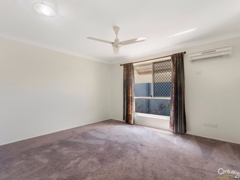 6 SHEPERD CIRCUIT, Kirwan QLD 4817