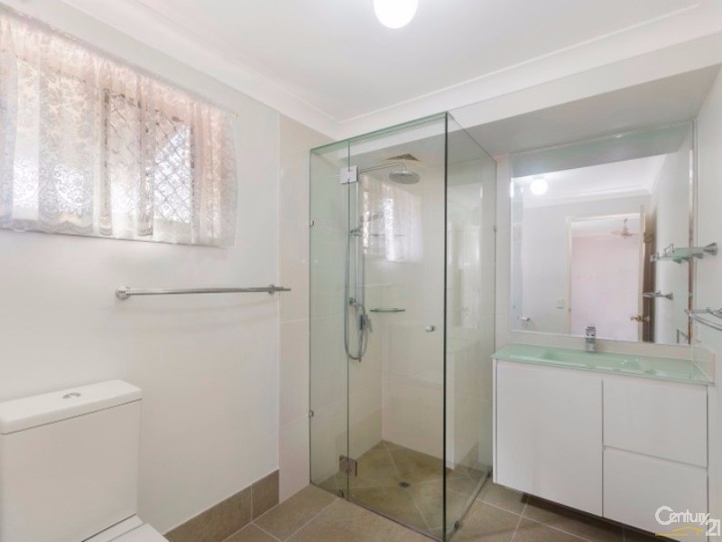 6 SHEPERD CIRCUIT, Kirwan QLD 4817