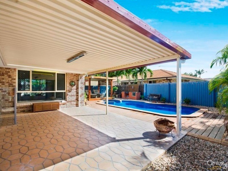 6 SHEPERD CIRCUIT, Kirwan QLD 4817