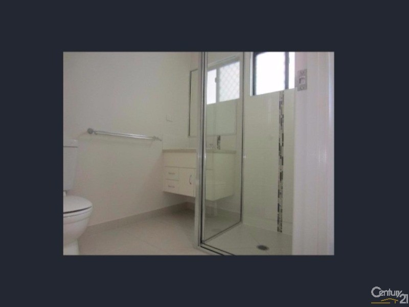 76 RIVEREDGE BOULEVARD, Oonoonba QLD 4811