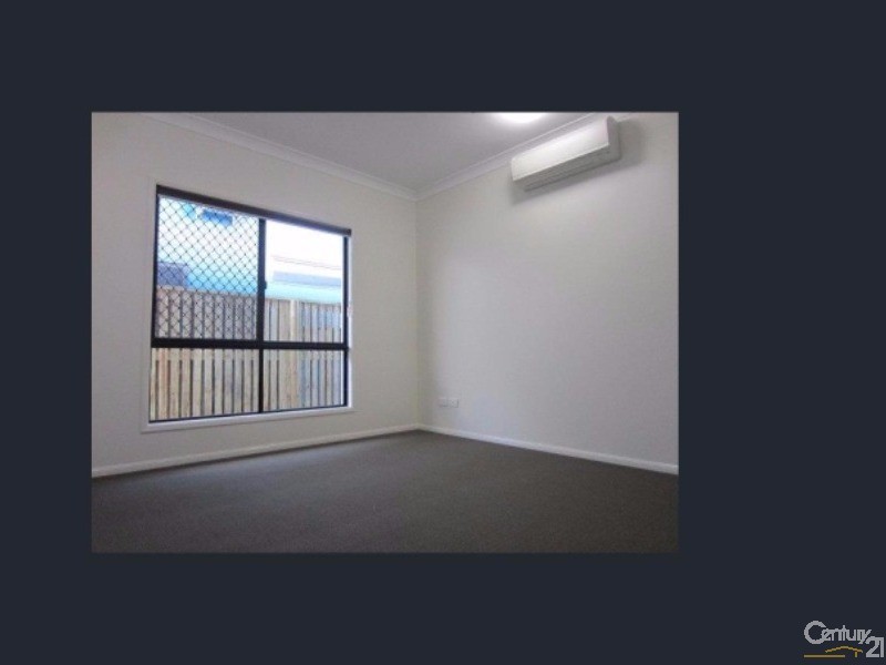 76 RIVEREDGE BOULEVARD, Oonoonba QLD 4811