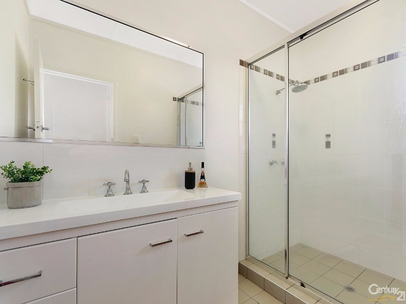 19 MASKELL STREET, Pallarenda QLD 4810