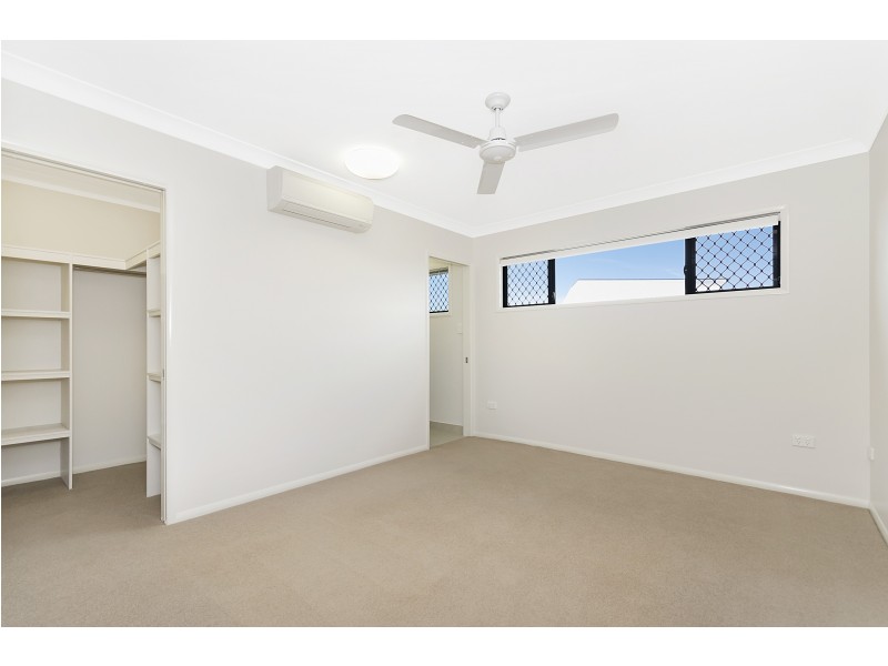 26 CHAMPION DRIVE, Rosslea QLD 4812