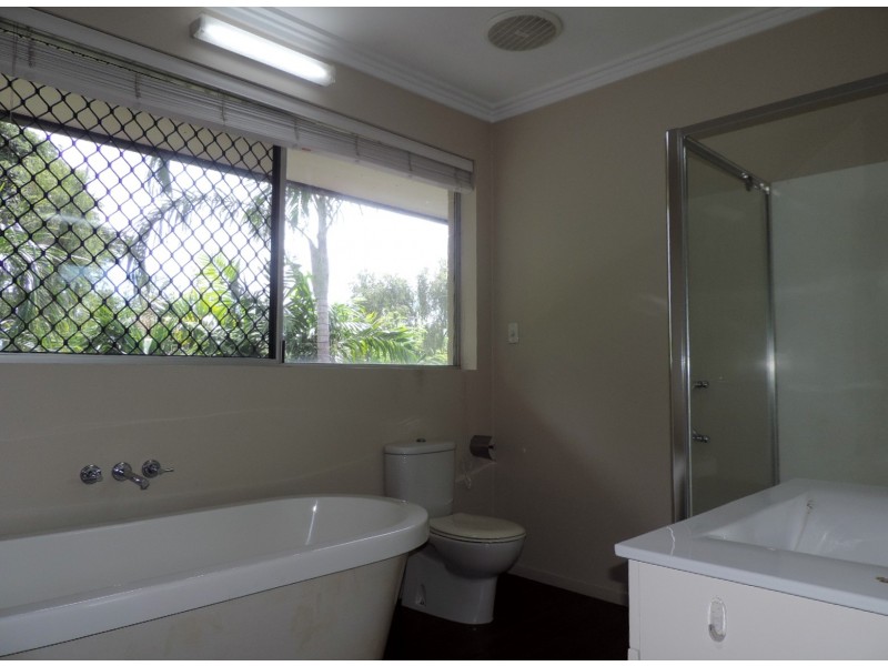 31 BROWNHILL STREET, Mundingburra QLD 4812