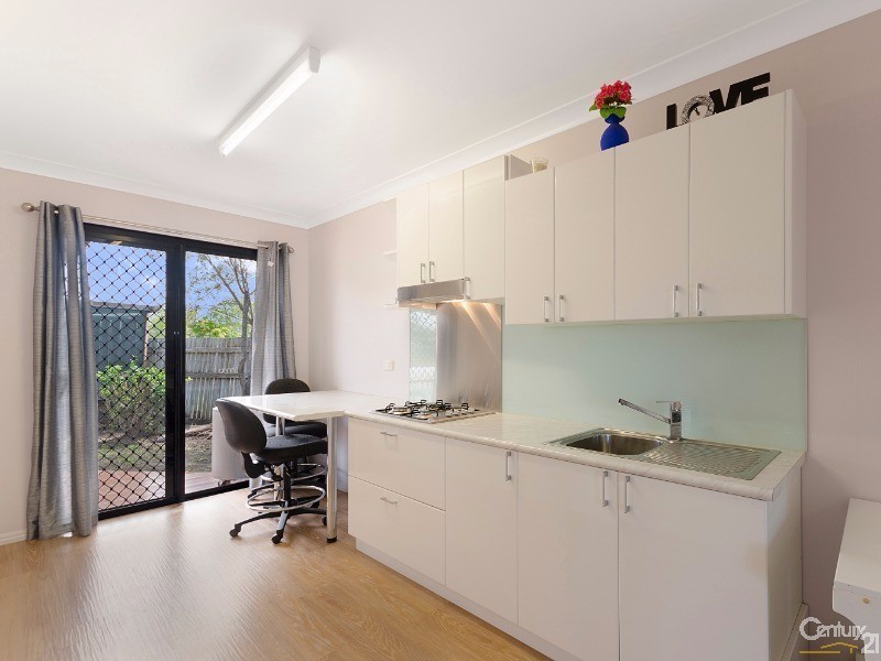 7 CLARENCE COURT, Kirwan QLD 4817