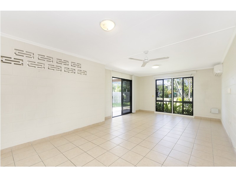 1/23 SALLOWS STREET, Pallarenda QLD 4810