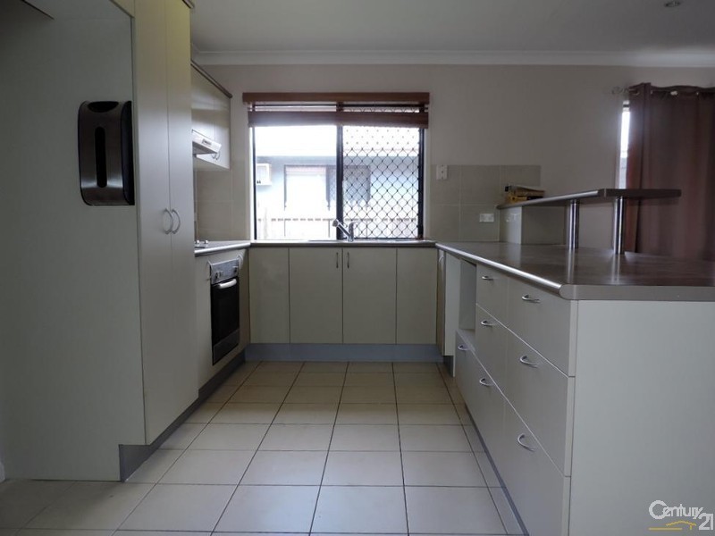 8 RIPON COURT, Mount Low QLD 4818