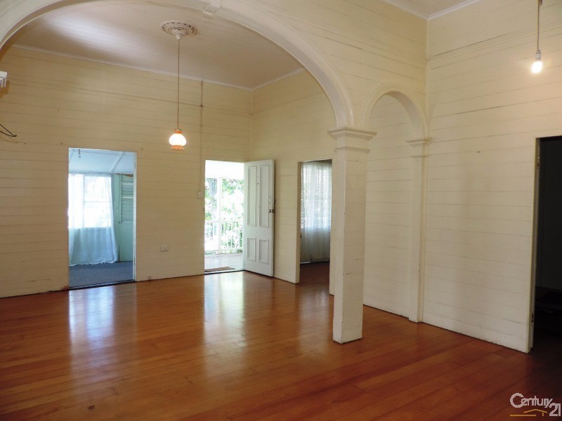 238 BOUNDARY STREET, South Townsville QLD 4810