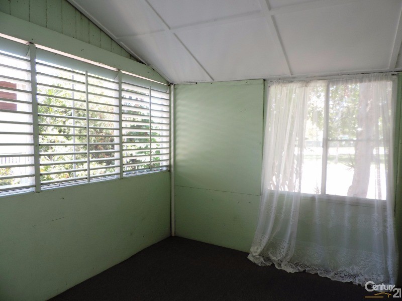 238 BOUNDARY STREET, South Townsville QLD 4810