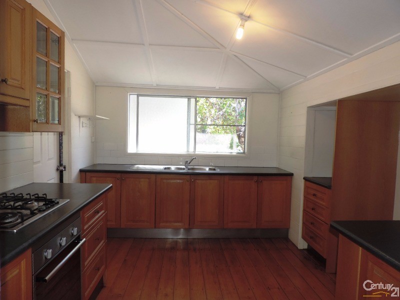 238 BOUNDARY STREET, South Townsville QLD 4810