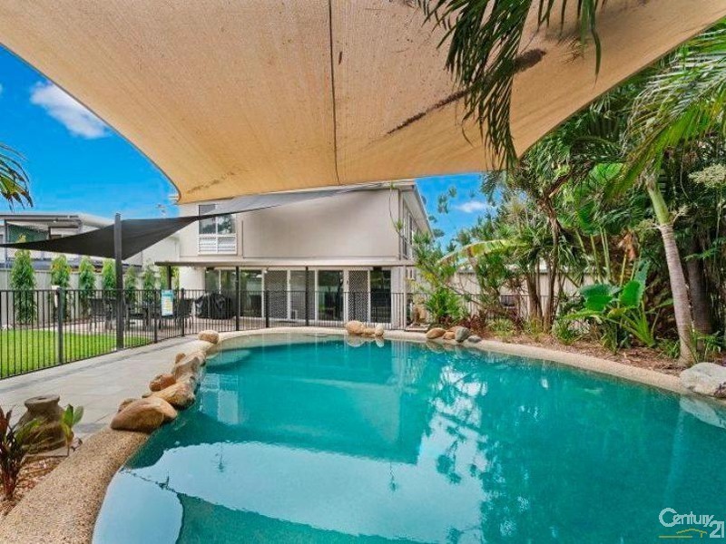 6 BUCKBY STREET, Pallarenda QLD 4810