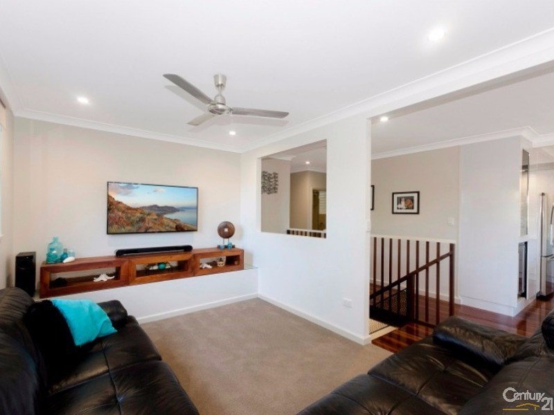 6 BUCKBY STREET, Pallarenda QLD 4810