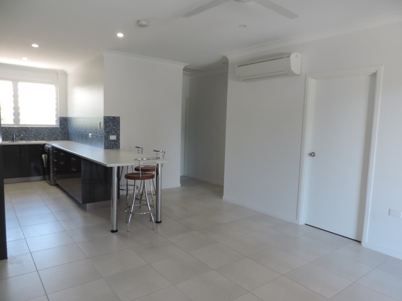 4/63 COOK STREET, North Ward QLD 4810