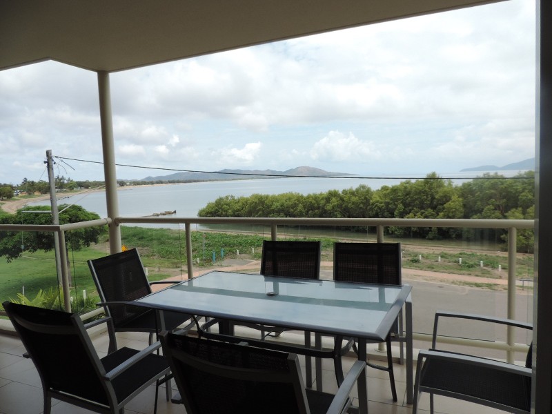 4/108 THE ESPLANADE, Belgian Gardens QLD 4810