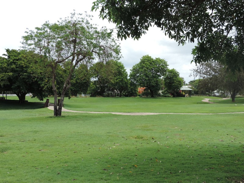 4/108 THE ESPLANADE, Belgian Gardens QLD 4810