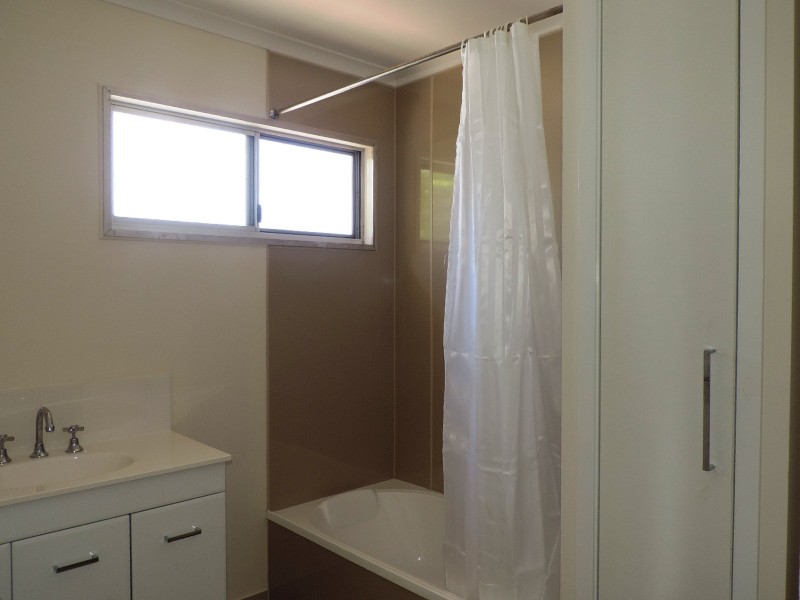 23 SONIA STREET, Rasmussen QLD 4815