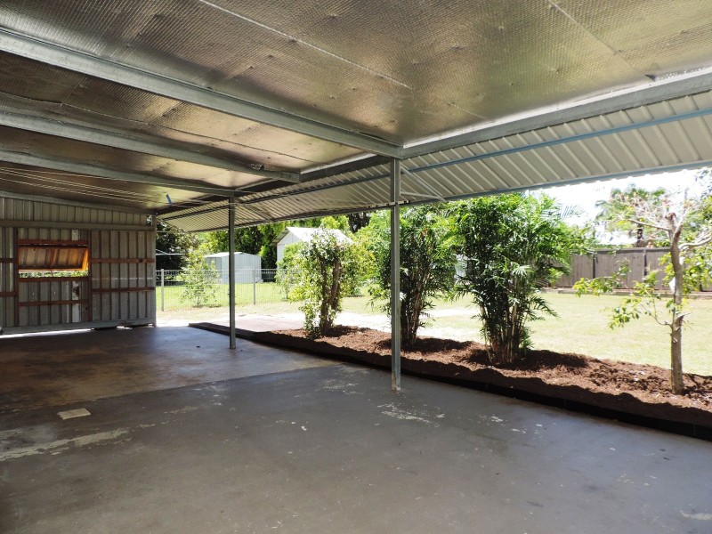 23 SONIA STREET, Rasmussen QLD 4815