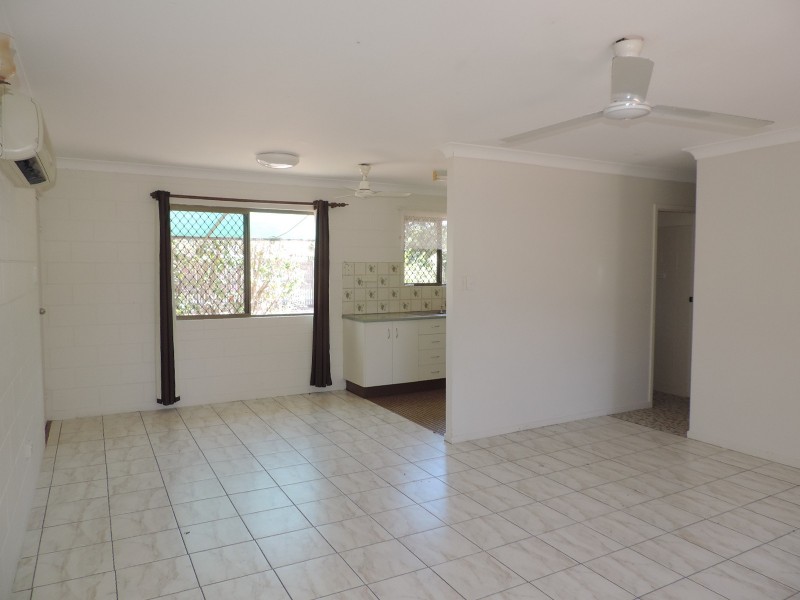 6 REBECCA COURT, Rasmussen QLD 4815