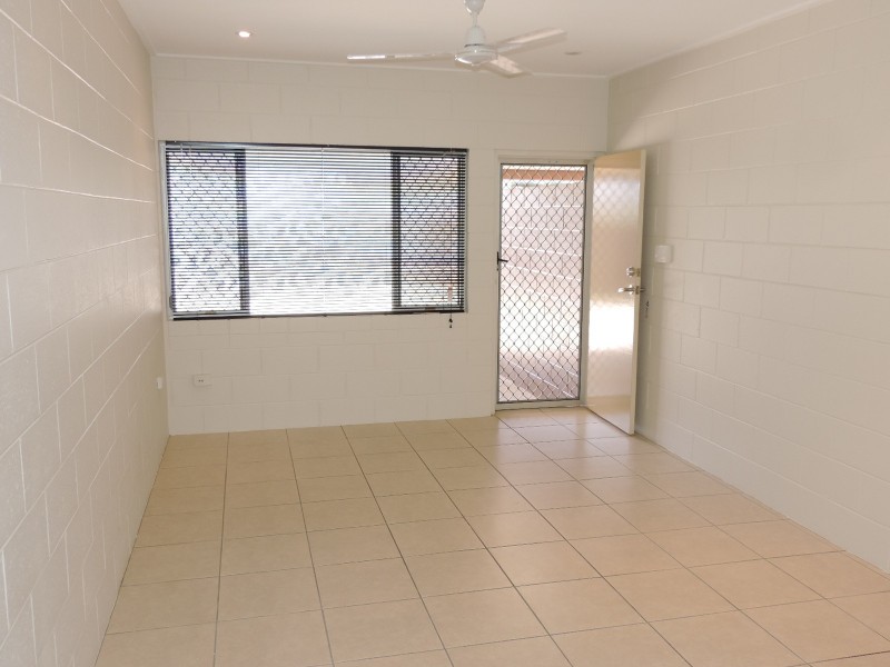 3/17 CRAUFORD STREET, West End QLD 4810