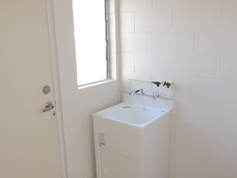 3/17 CRAUFORD STREET, West End QLD 4810