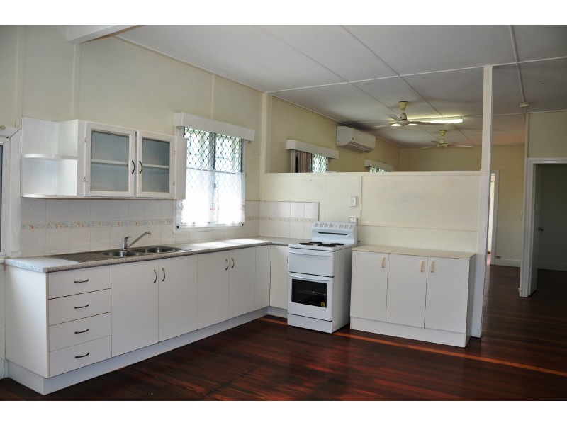 23 LOWTH STREET, Rosslea QLD 4812