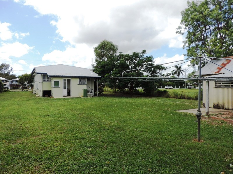 23 LOWTH STREET, Rosslea QLD 4812