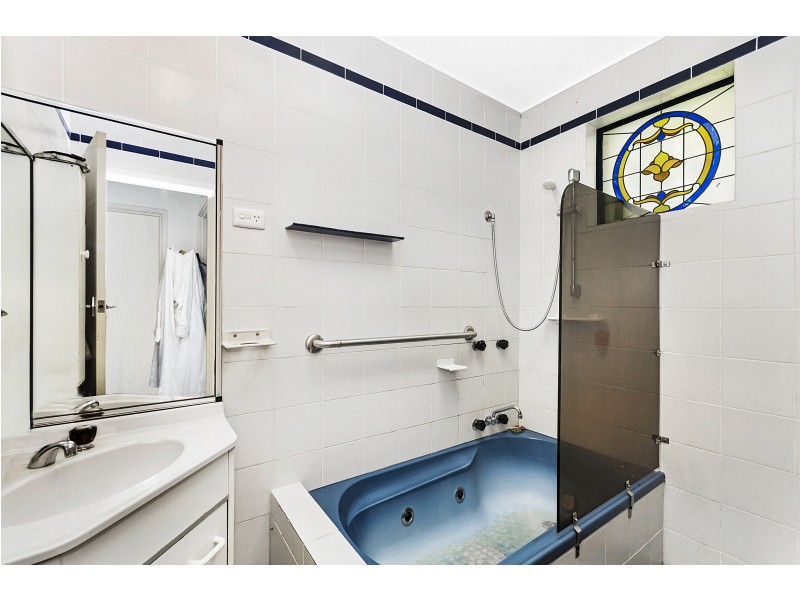 37 WACKETT STREET, Pallarenda QLD 4810