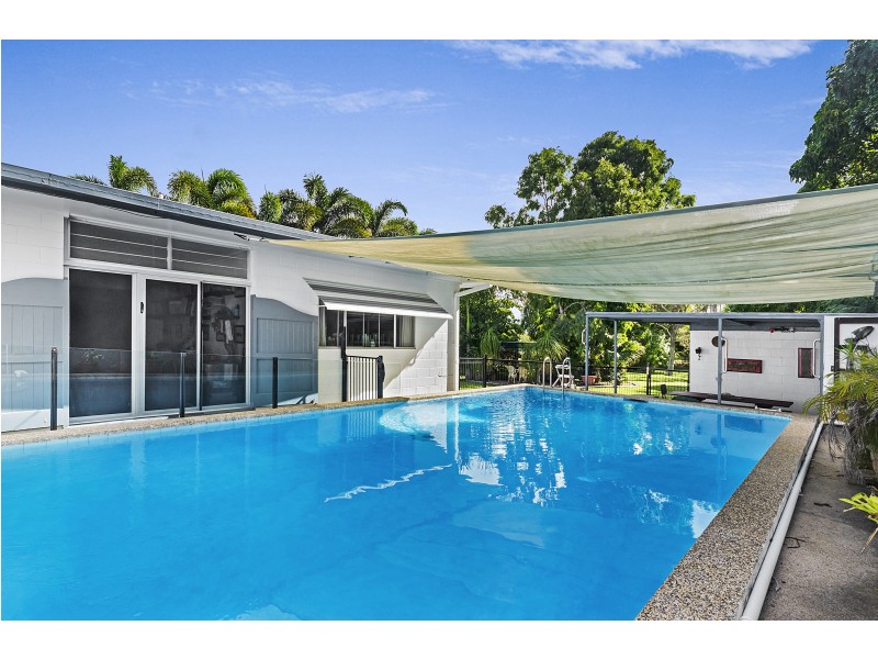 37 WACKETT STREET, Pallarenda QLD 4810