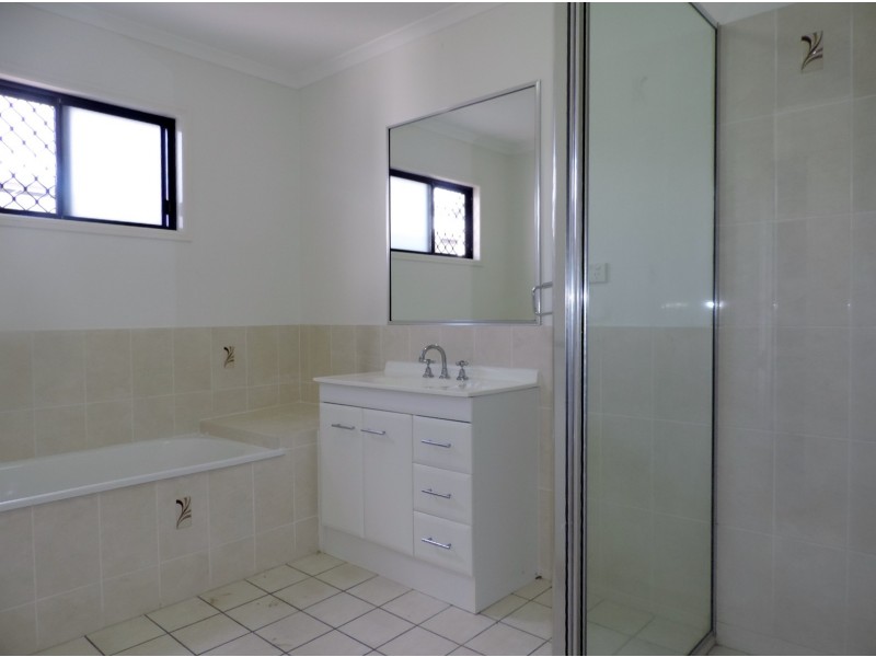 15 TINGALPA WAY, Bohle Plains QLD 4817