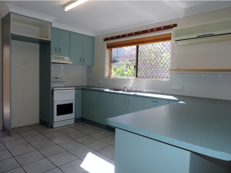 4/36 BAYSWATER ROAD, Hyde Park QLD 4812