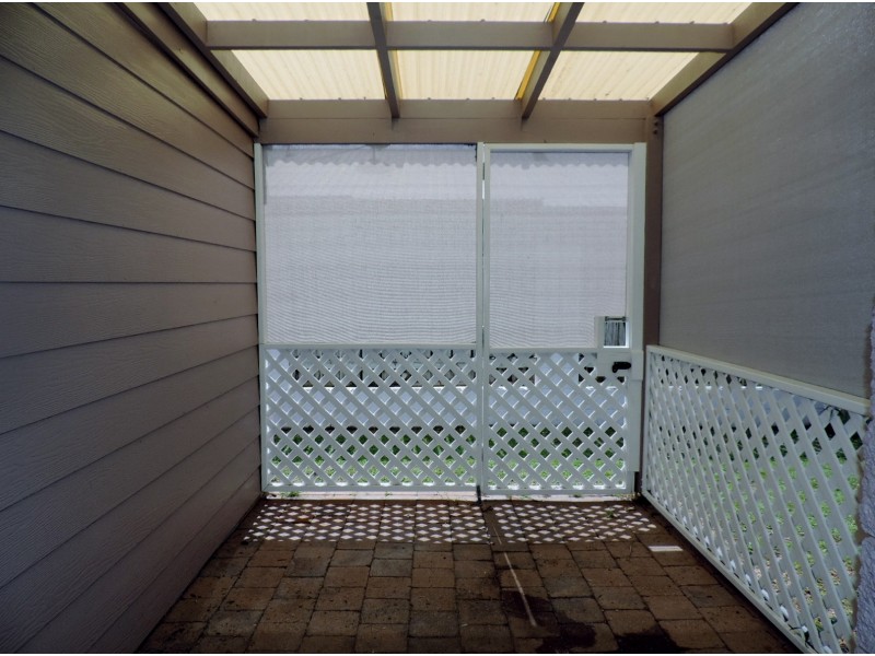 11/28 HENRY STREET, West End QLD 4810