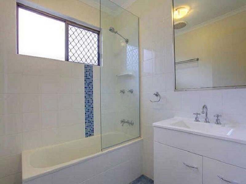 22 SALISBURY CRESCENT, Kirwan QLD 4817