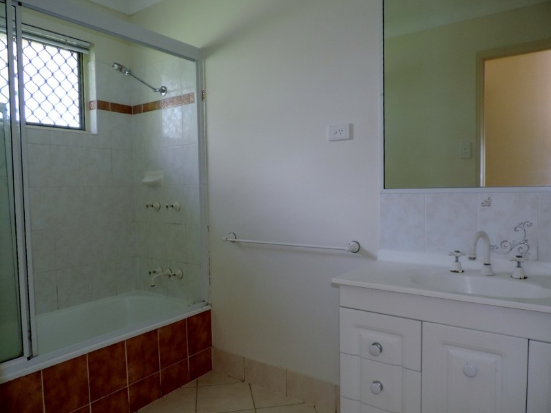 71 WATTLE STREET, Cranbrook QLD 4814