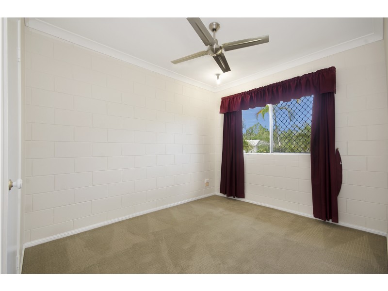 7 RAFFLES COURT, Kelso QLD 4815