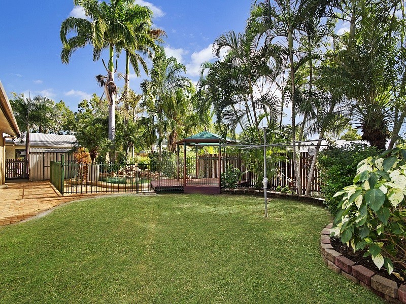 7 RAFFLES COURT, Kelso QLD 4815